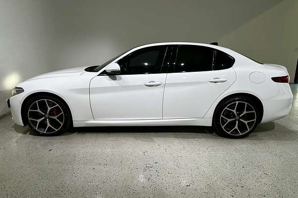 2021 Alfa Romeo Giulia Sport Series 2