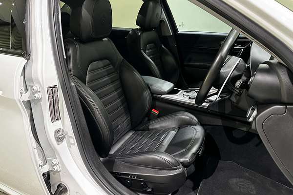 2021 Alfa Romeo Giulia Sport Series 2