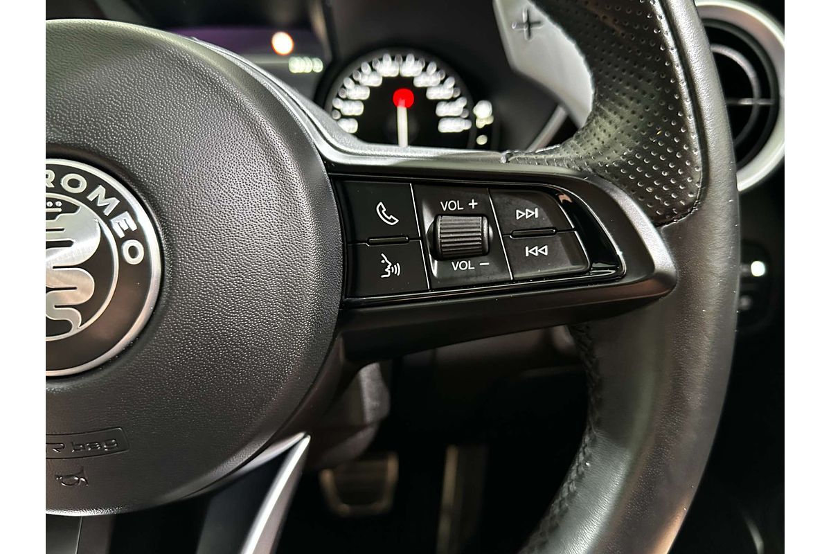 2021 Alfa Romeo Giulia Sport Series 2