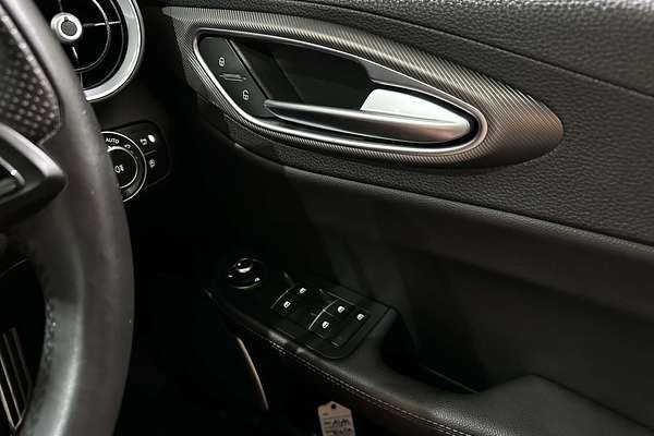 2021 Alfa Romeo Giulia Sport Series 2