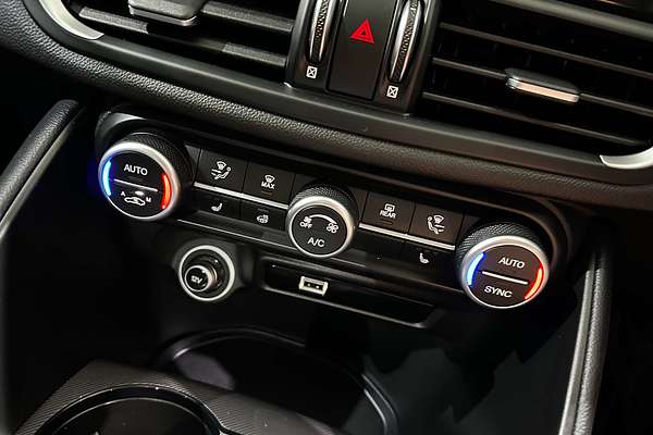 2021 Alfa Romeo Giulia Sport Series 2