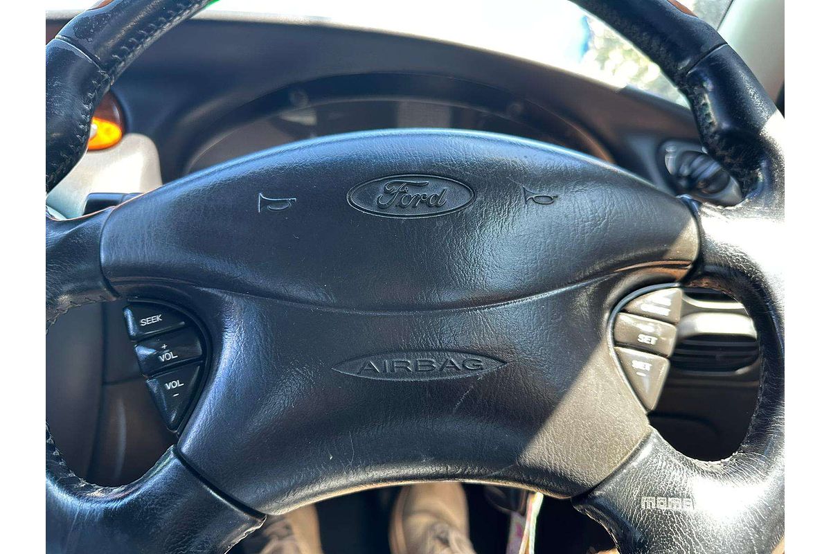 2000 Ford Fairlane Ghia AU