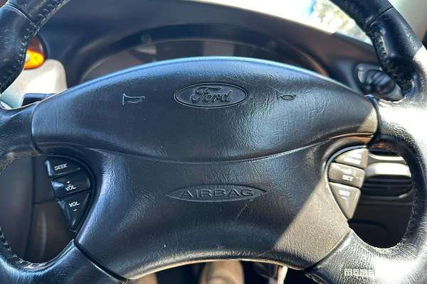 2000 Ford Fairlane Ghia AU