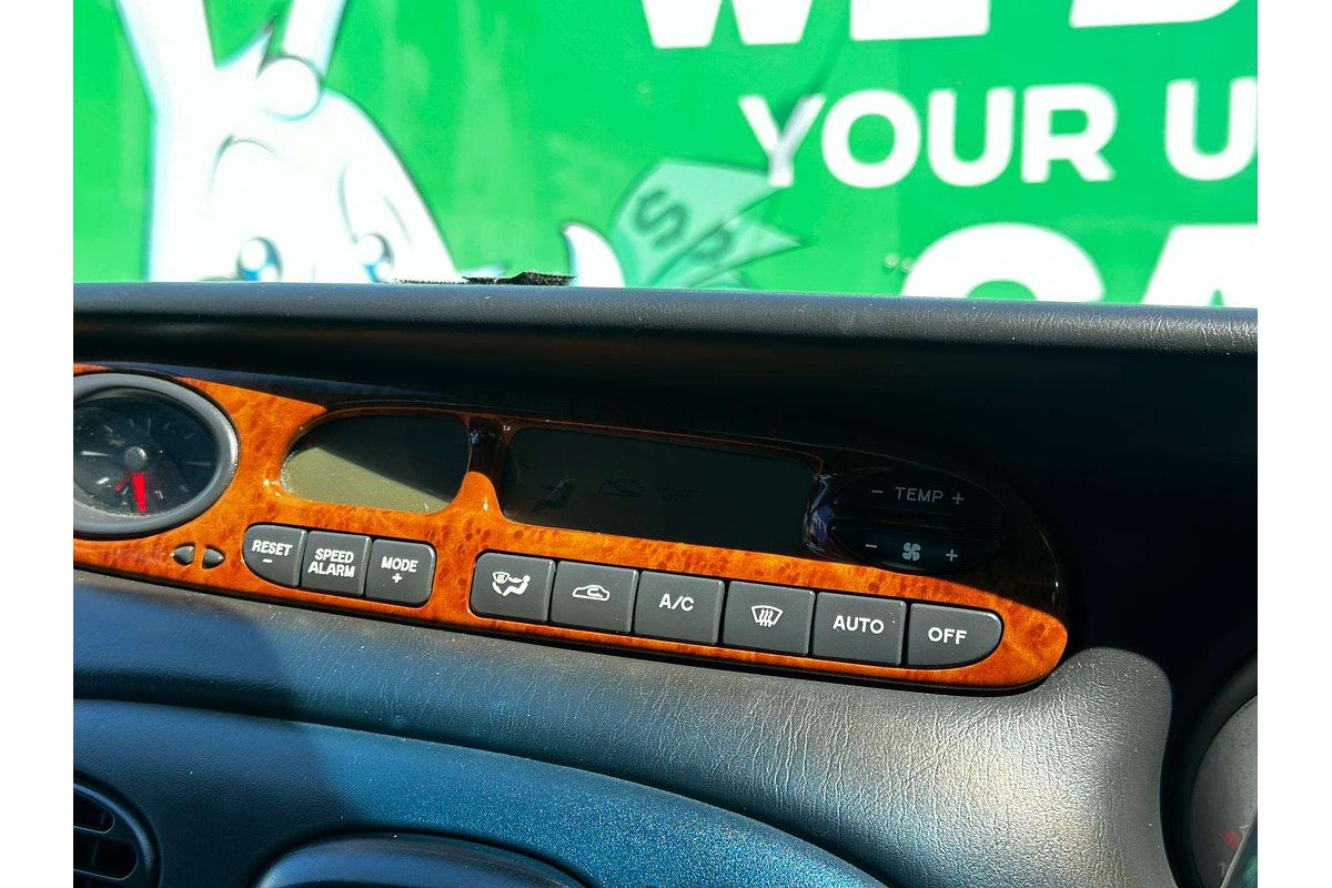 2000 Ford Fairlane Ghia AU