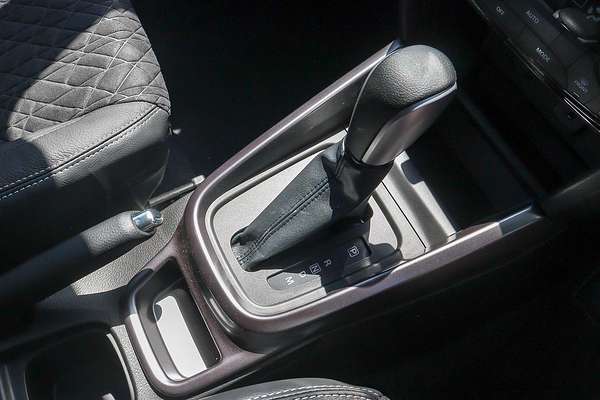 2024 Suzuki Vitara Turbo Shadow LY Series II