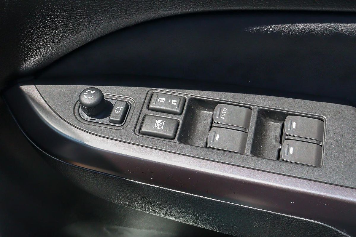 2024 Suzuki Vitara Turbo Shadow LY Series II