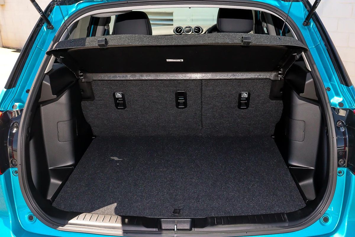 2024 Suzuki Vitara Turbo Shadow LY Series II