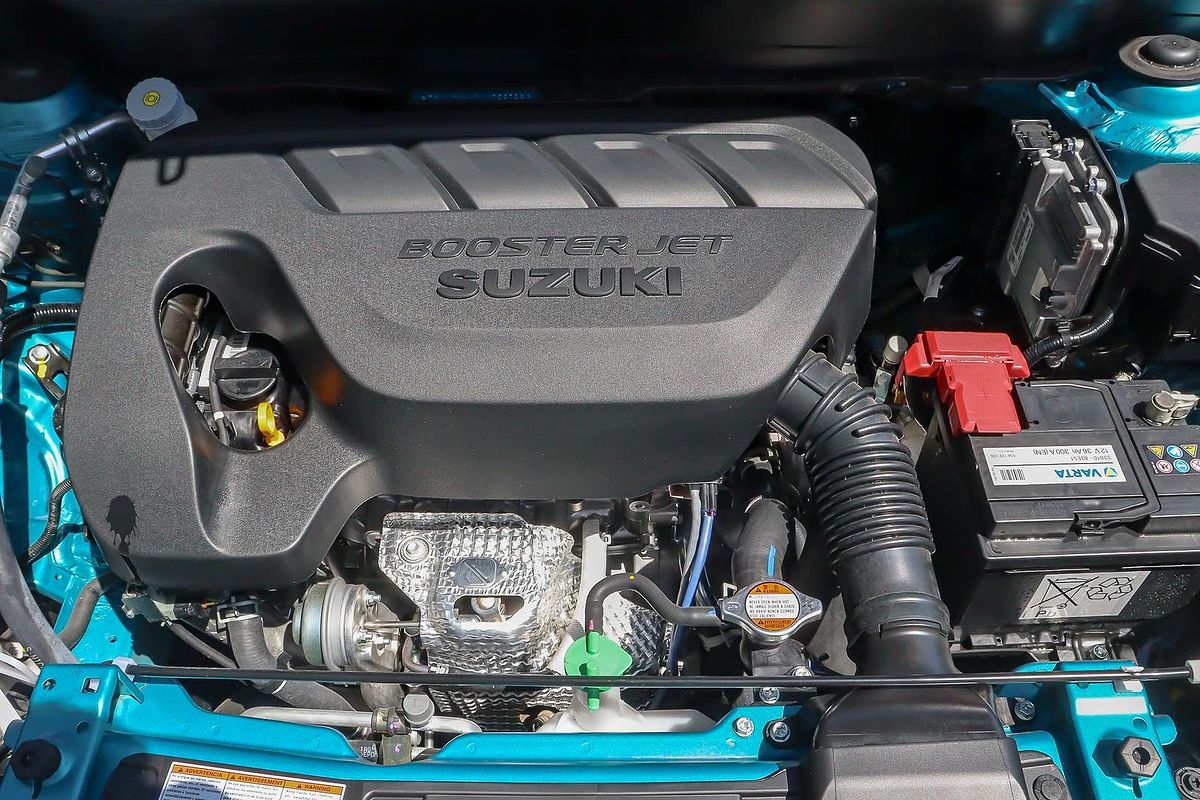 2024 Suzuki Vitara Turbo Shadow LY Series II