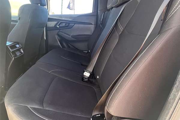 2021 Isuzu D-MAX SX High Ride Rear Wheel Drive