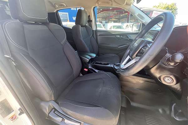 2021 Isuzu D-MAX SX High Ride Rear Wheel Drive