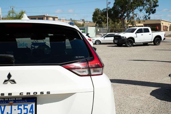 2023 Mitsubishi Eclipse Cross PHEV Exceed YB