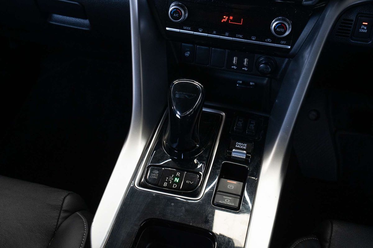 2023 Mitsubishi Eclipse Cross PHEV Exceed YB