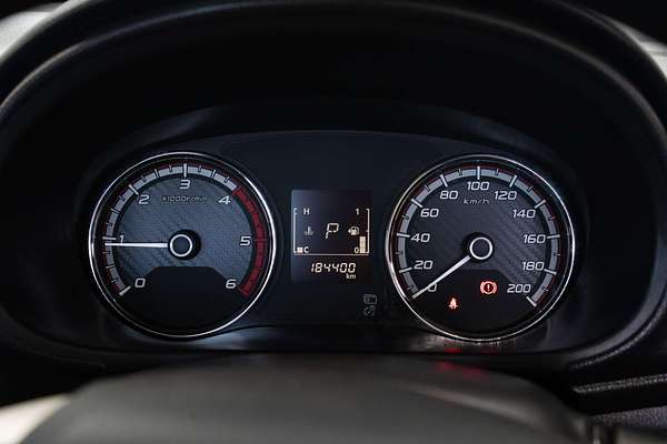 2019 Mitsubishi Triton GLX MR 4X4