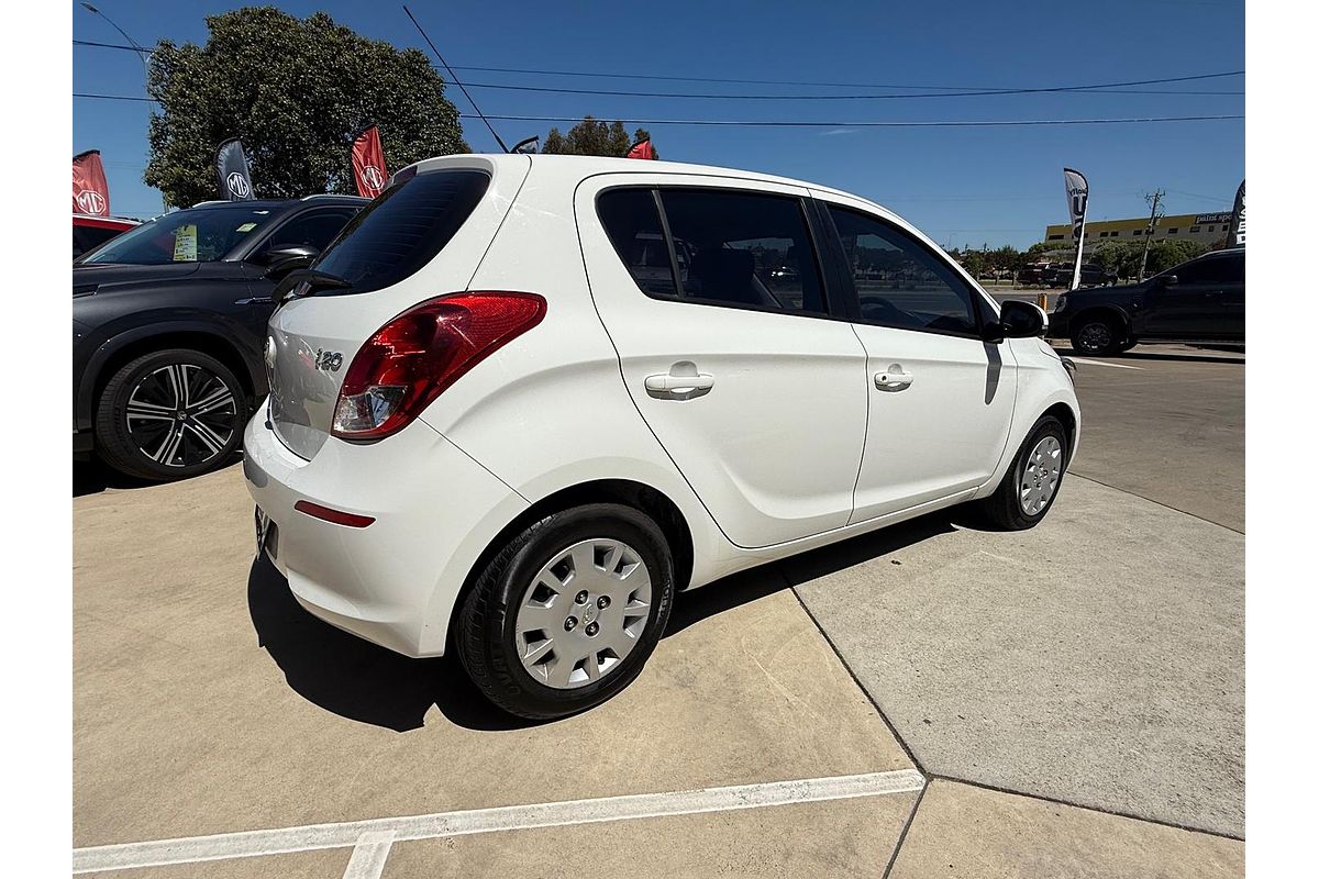 2015 Hyundai i20 Active PB