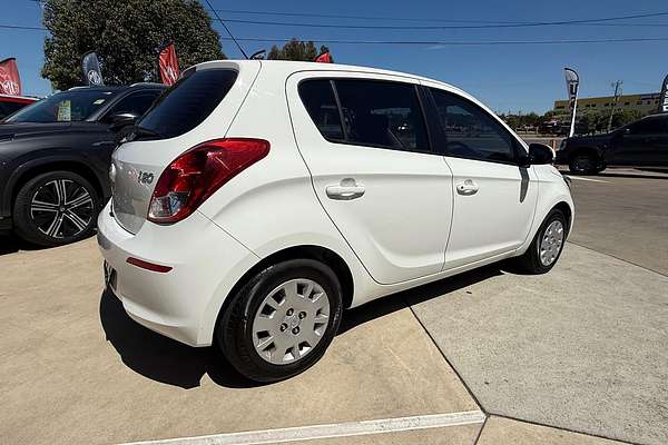 2015 Hyundai i20 Active PB