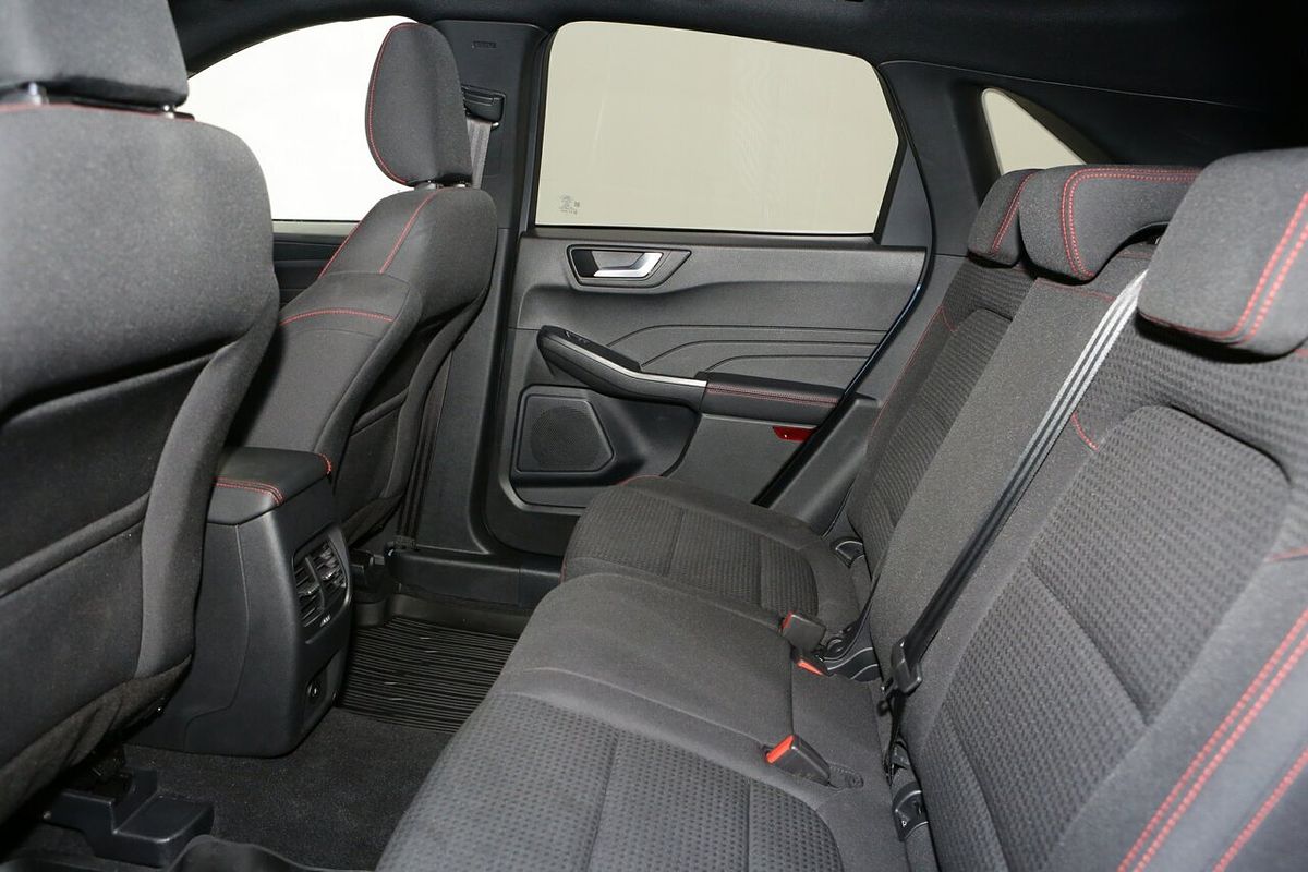 2023 Ford Escape ST-Line ZH