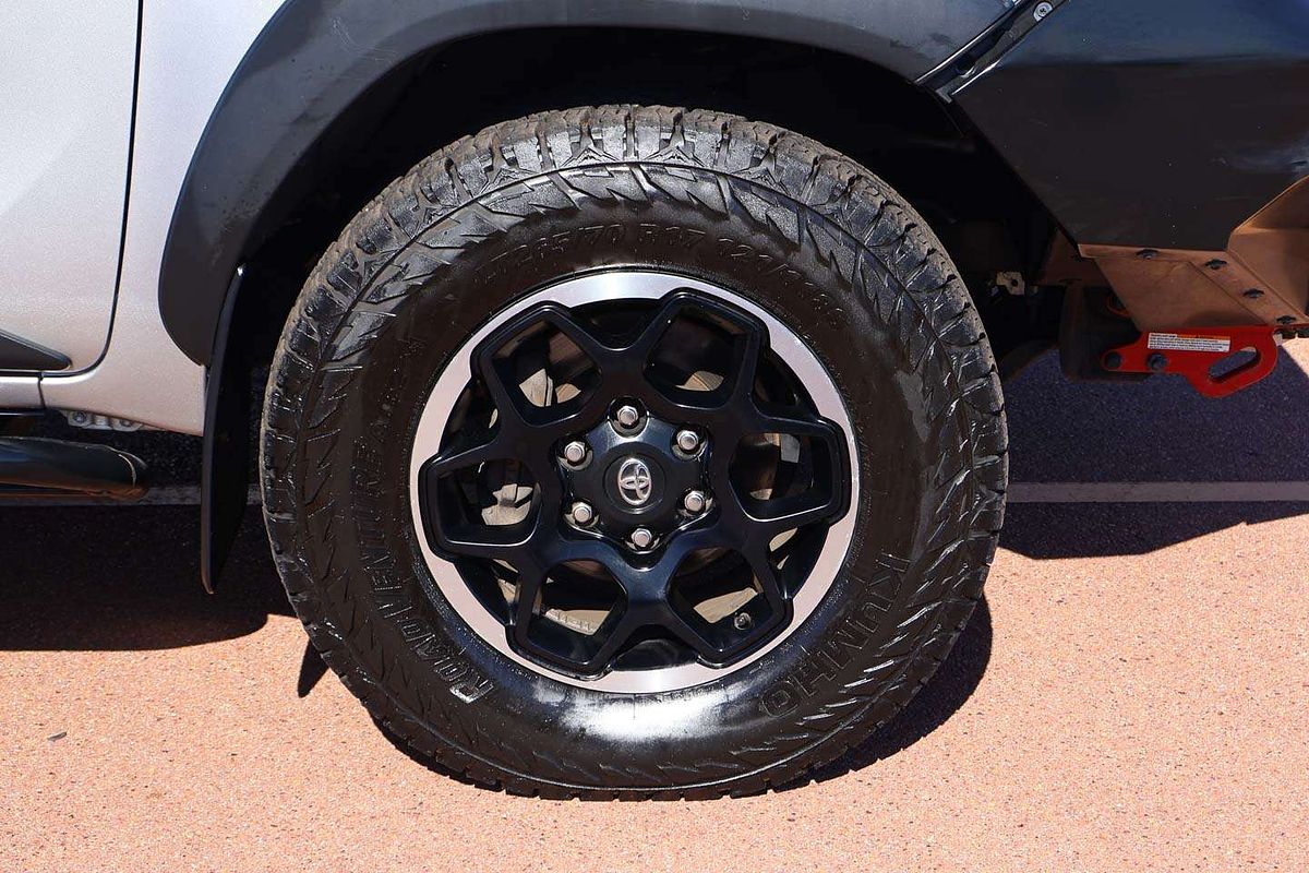 2020 Toyota Hilux Rugged X GUN126R 4X4