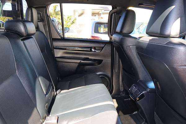 2020 Toyota Hilux Rugged X GUN126R 4X4