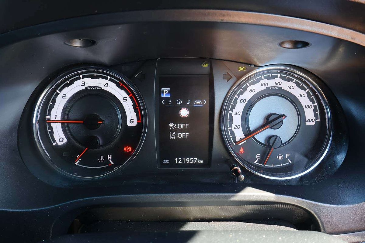 2020 Toyota Hilux Rugged X GUN126R 4X4