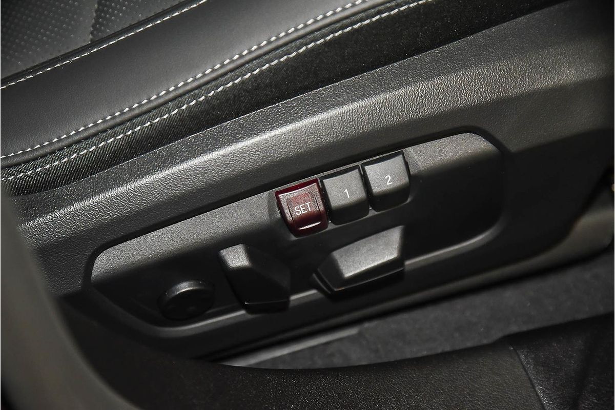 2025 BMW 1 Series M135 xDrive F70