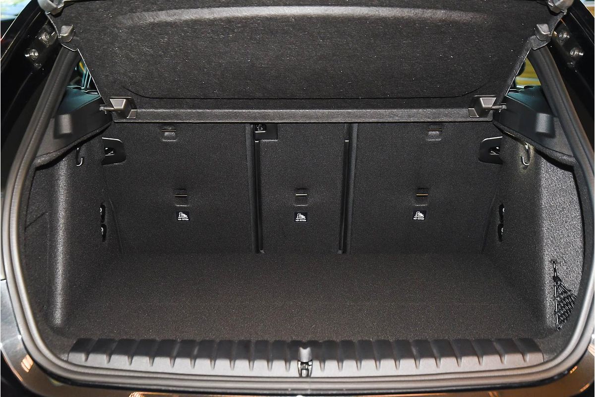 2025 BMW 1 Series M135 xDrive F70