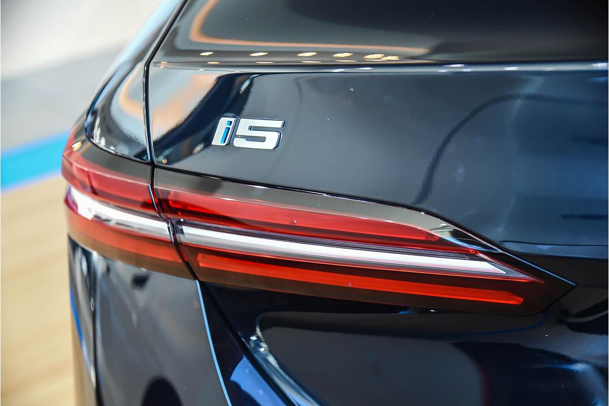 2024 BMW i5 eDrive40 M Sport G60