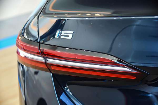 2024 BMW i5 eDrive40 M Sport G60