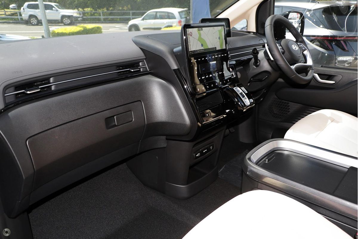 2025 Hyundai STARIA Highlander US4.V3