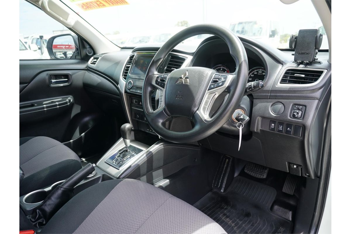 2021 Mitsubishi Triton GLX+ MR 4X4