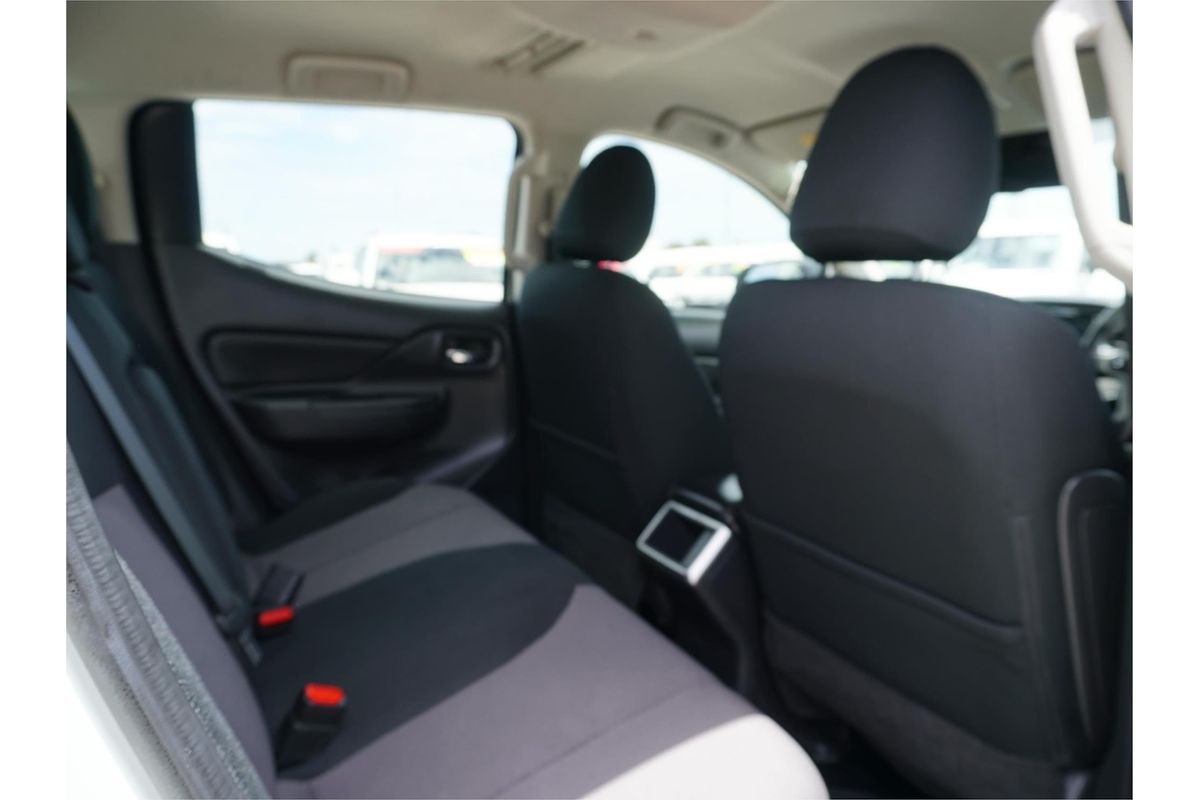 2021 Mitsubishi Triton GLX+ MR 4X4