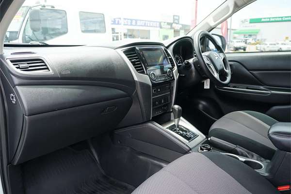 2021 Mitsubishi Triton GLX+ MR 4X4