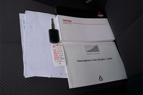 2021 Mitsubishi Triton GLX+ MR 4X4