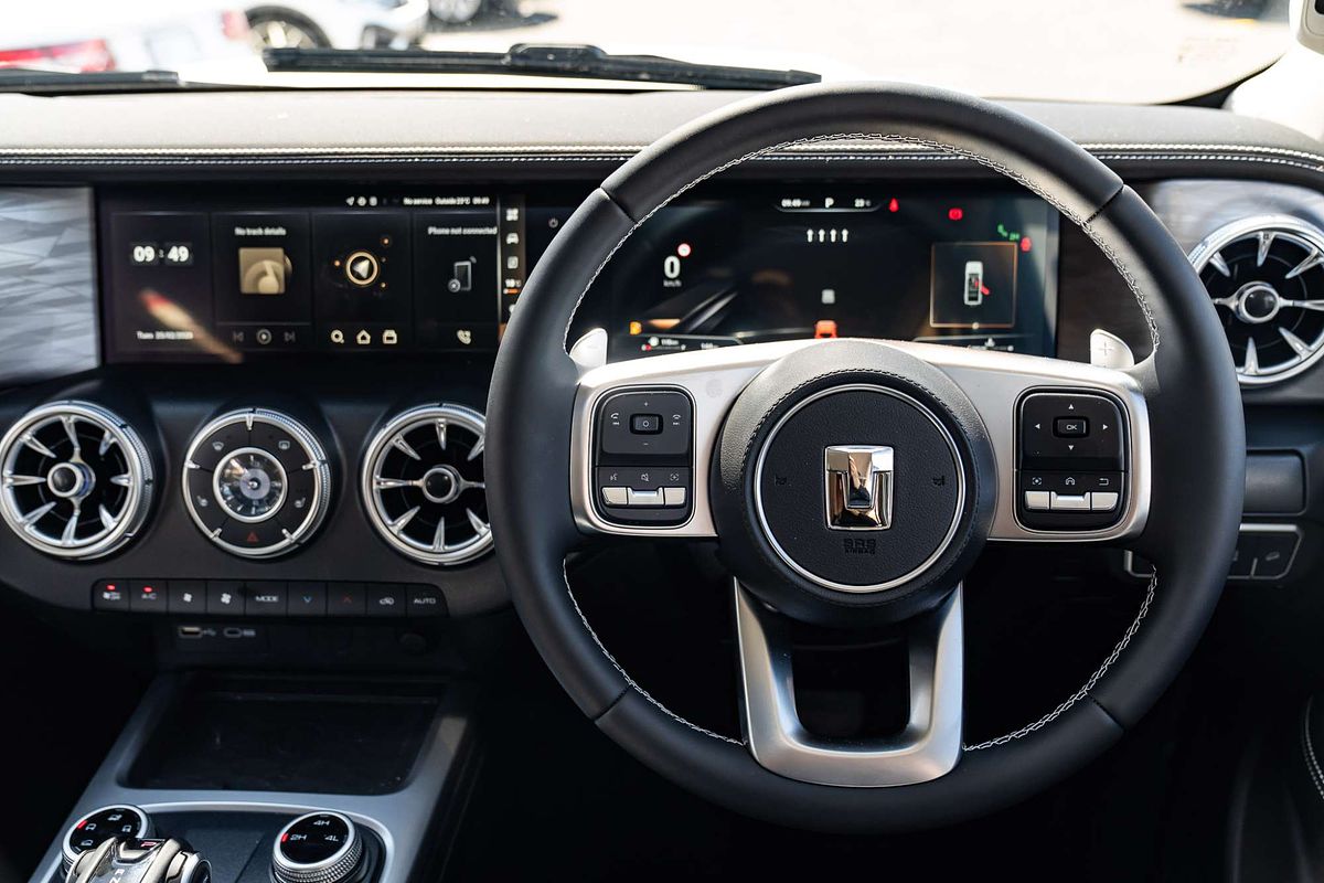 2025 GWM Tank 300 Ultra P01