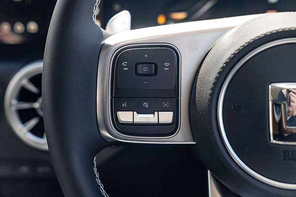 2025 GWM Tank 300 Ultra P01