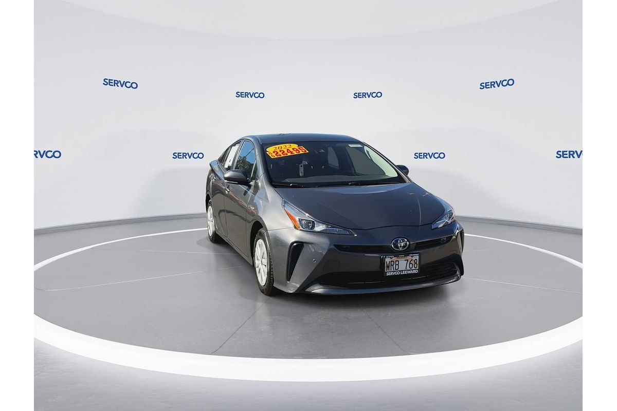 2022 Toyota Prius LE