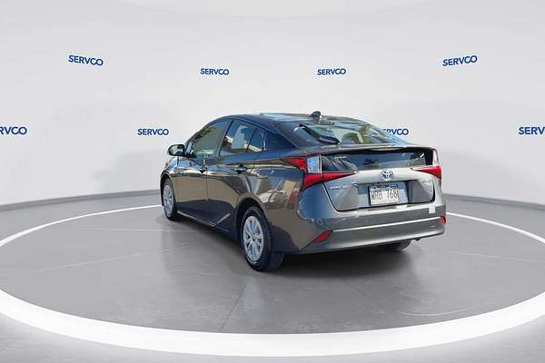 2022 Toyota Prius LE