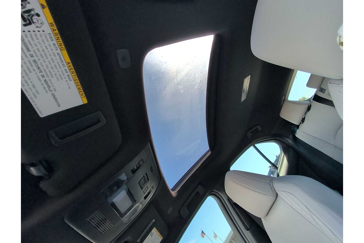 2023 Lexus UX F SPORT Design