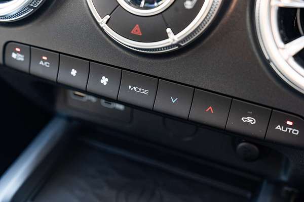 2025 GWM Tank 300 Ultra P01