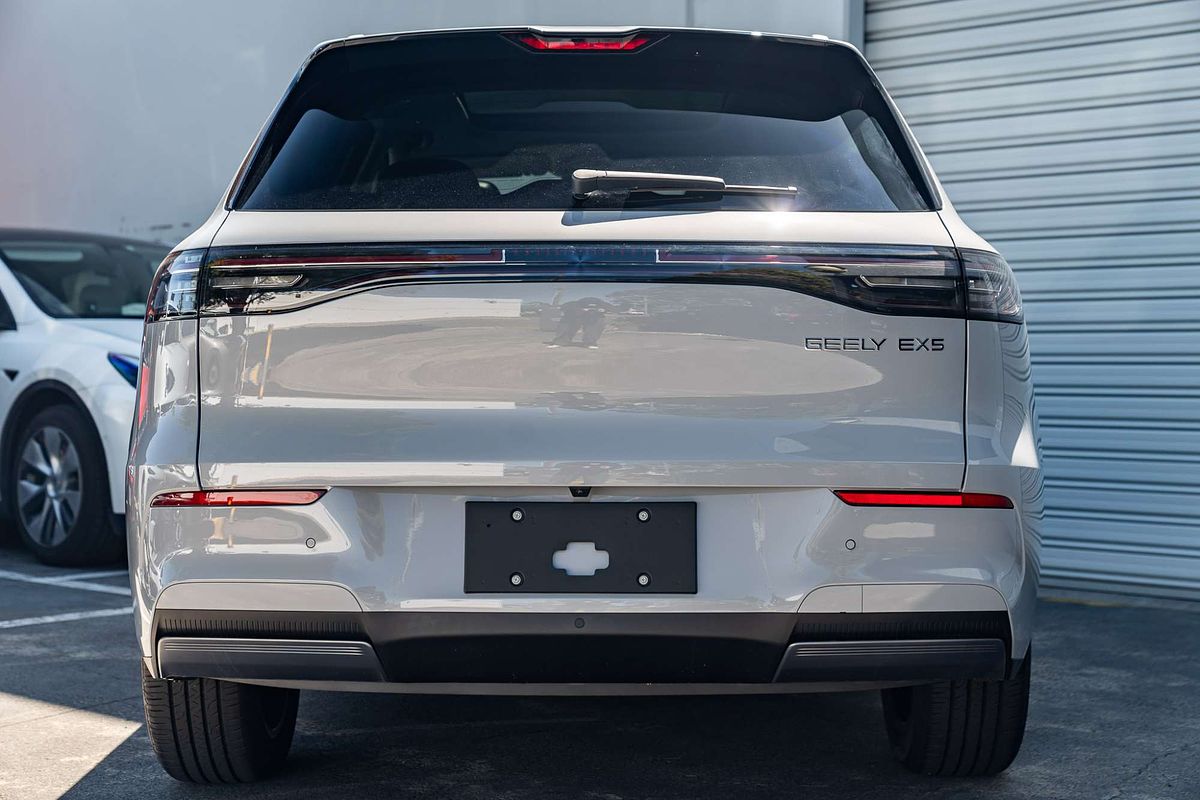 2025 Geely EX5 Inspire E245