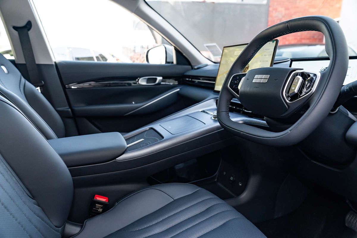 2025 Geely EX5 Inspire E245