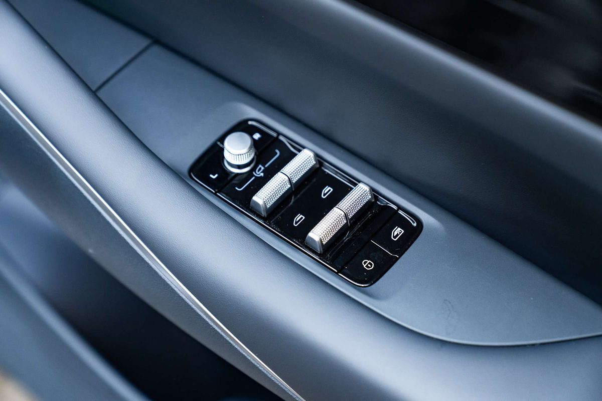 2025 Geely EX5 Inspire E245