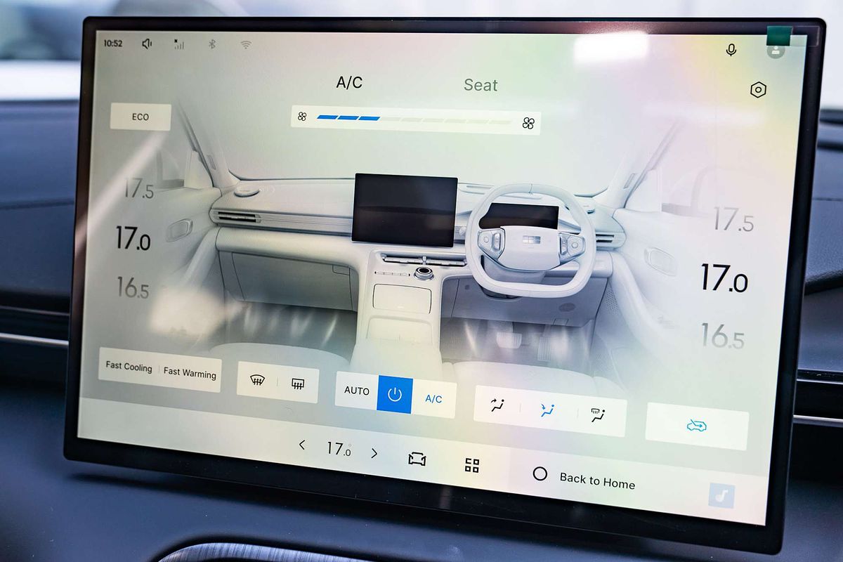 2025 Geely EX5 Inspire E245