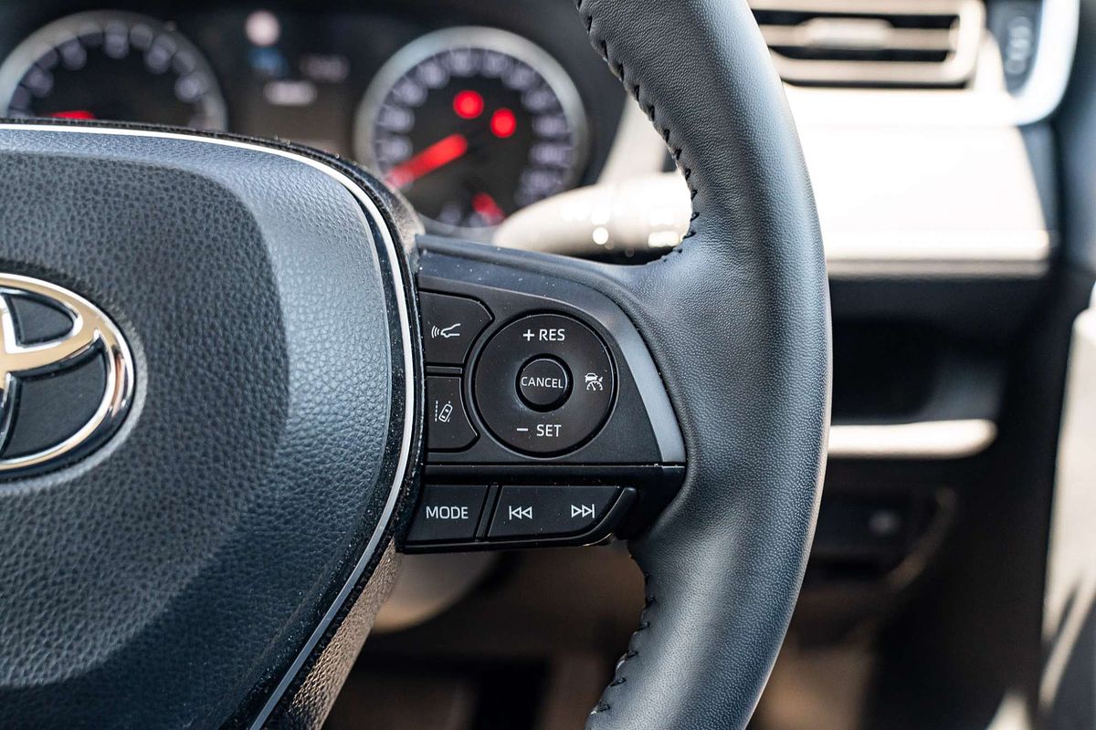 2020 Toyota RAV4 GX MXAA52R