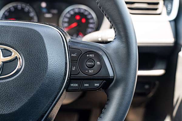 2020 Toyota RAV4 GX MXAA52R