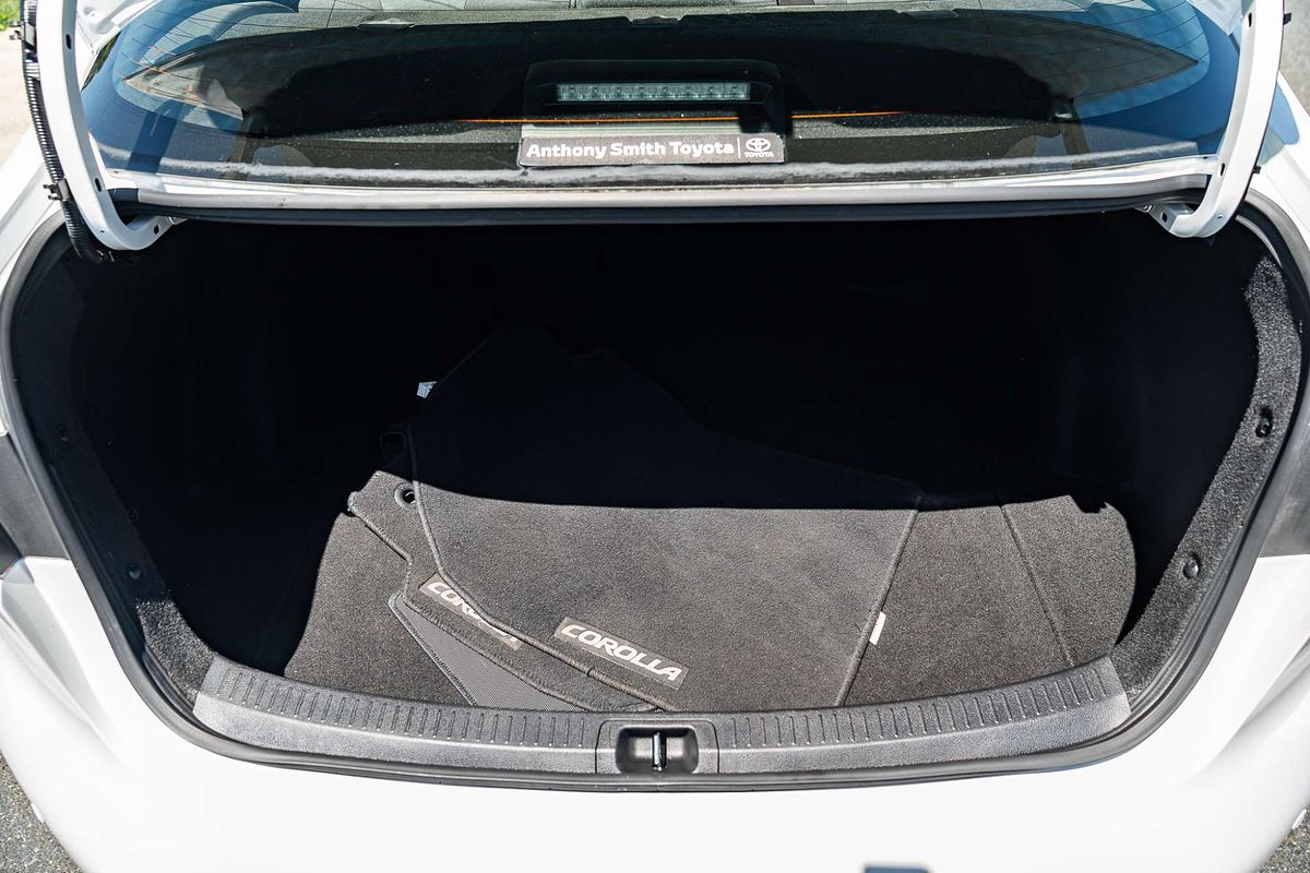 2020 Toyota Corolla Ascent Sport Hybrid ZWE211R