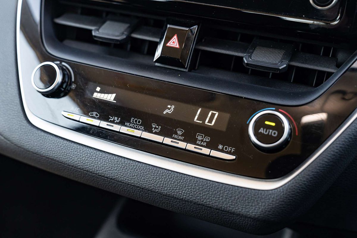 2020 Toyota Corolla Ascent Sport Hybrid ZWE211R