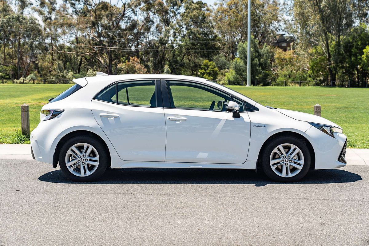 2022 Toyota Corolla Ascent Sport Hybrid ZWE211R