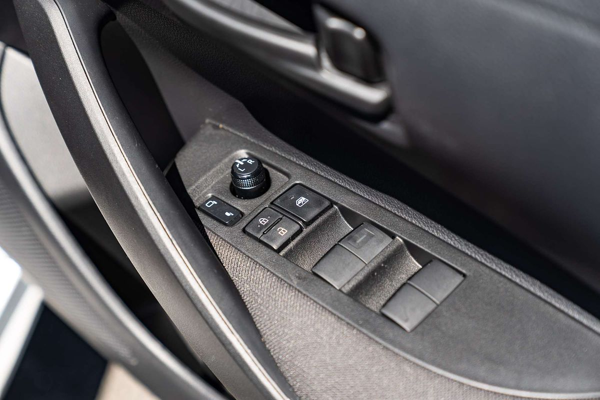 2022 Toyota Corolla Ascent Sport Hybrid ZWE211R