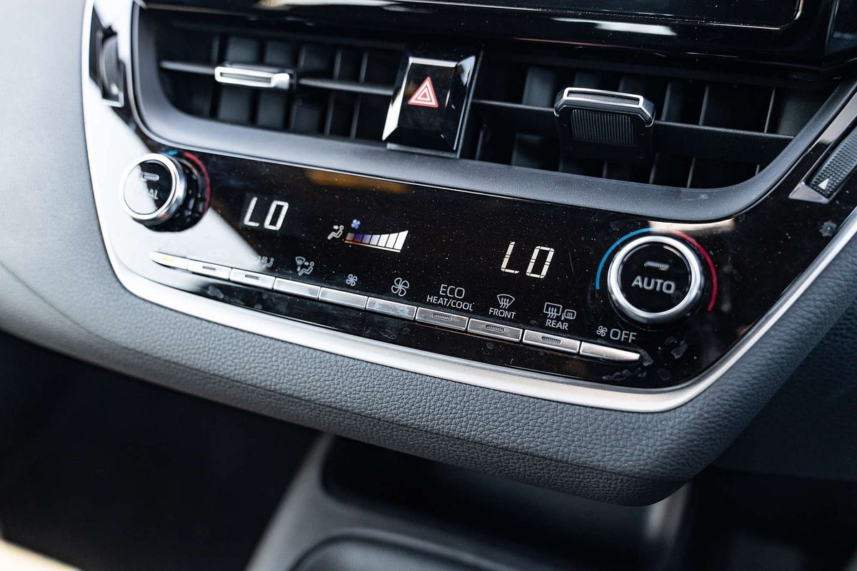 2022 Toyota Corolla Ascent Sport Hybrid ZWE211R