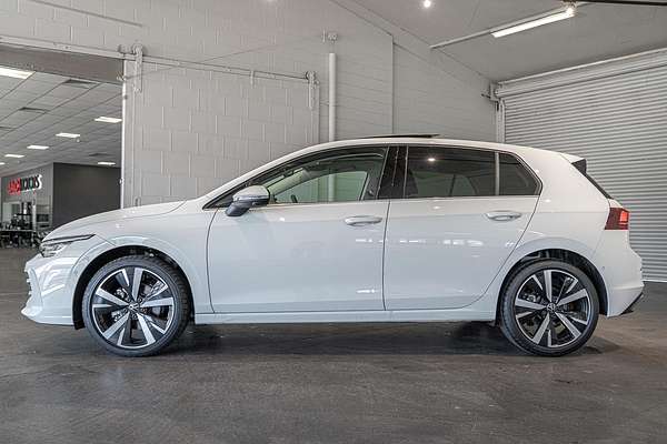 2025 Volkswagen Golf 110TSI Style 8.5